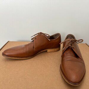 Everlane Modern Oxford Shoes- Tan - Size: 8 1/2